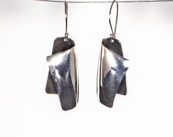 Earrings, drop, Bauhaus style in sterling silver oxidised inside