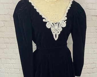Vintage 80s Black Velvet Puff Sleeve 2 piece Gothic Skirt Set Medium Large