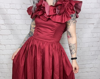 Vintage Red Ruffled Rose Taffeta 70s Formal Party Dress Small Medium