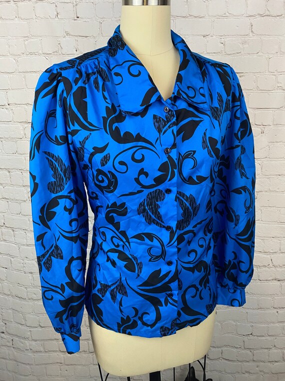 Vintage 80\u2019s paisley print button up blouse silky satin puff bishop sleeve blouse 70\u2019s