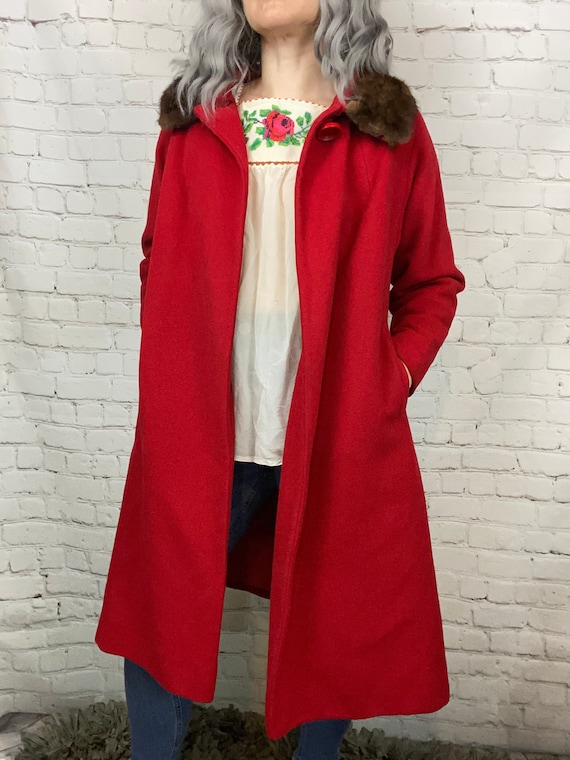 Vintage red wool fur trimmed 60s Swing coat Small… - image 1