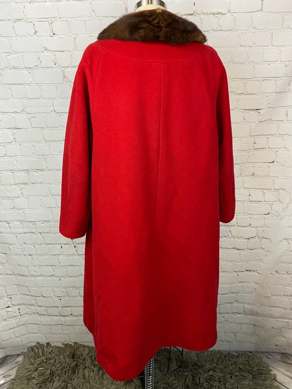 Vintage red wool fur trimmed 60s Swing coat Small… - image 8