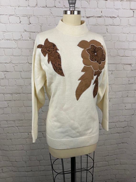Vintage Ivory 70s Patchwork Floral Sweater Top Me… - image 2