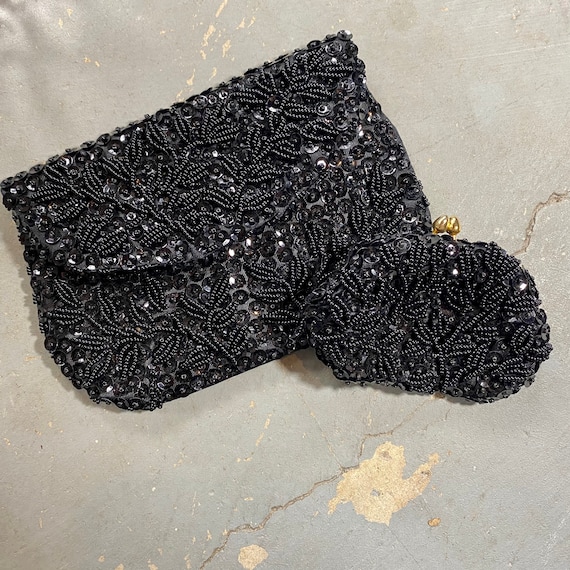 Vintage 60s black beaded sequins clutch + coin pur