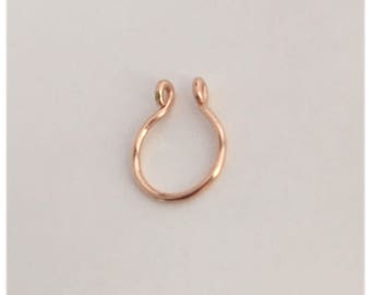 Delicado anillo de tabique falso 14k amarillo, relleno de oro rosa falso anillo de tabique esterlina .925 joyería de tramposo corporal de plata joyería corporal no perforante