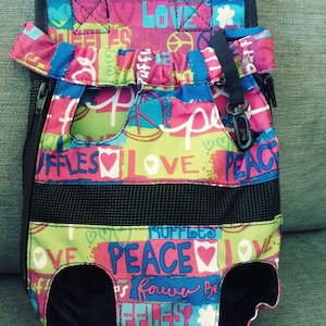 Dog carrier peace and ruffles Adjustable Cat Pet Carrier, Travel Cat Carrier
