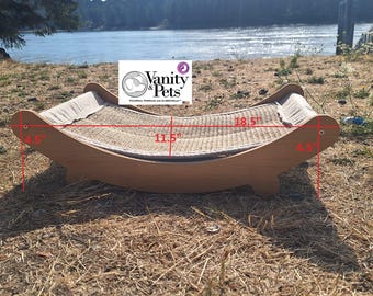 PUURfect Perch for Your furry Friend!