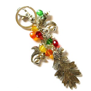 Oak leaf, acorns and squirrels keychain, 4.5 inches long, 38