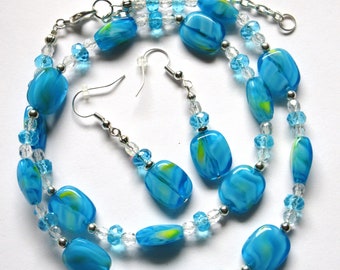 Aqua blue jewelry set, 18" beaded necklace with 1" earrings, 716