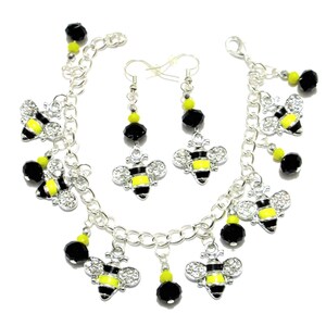 Bumble bee charm bracelet, black and yellow, adjustable 7&quot; to 8&quot;, 1.25&quot; earrings