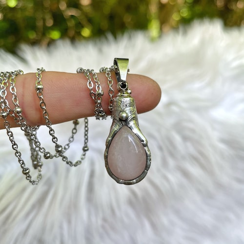 Collar de urna de cuarzo rosa: joyería de cremación con cristales en forma de lágrima, colgante para cenizas.