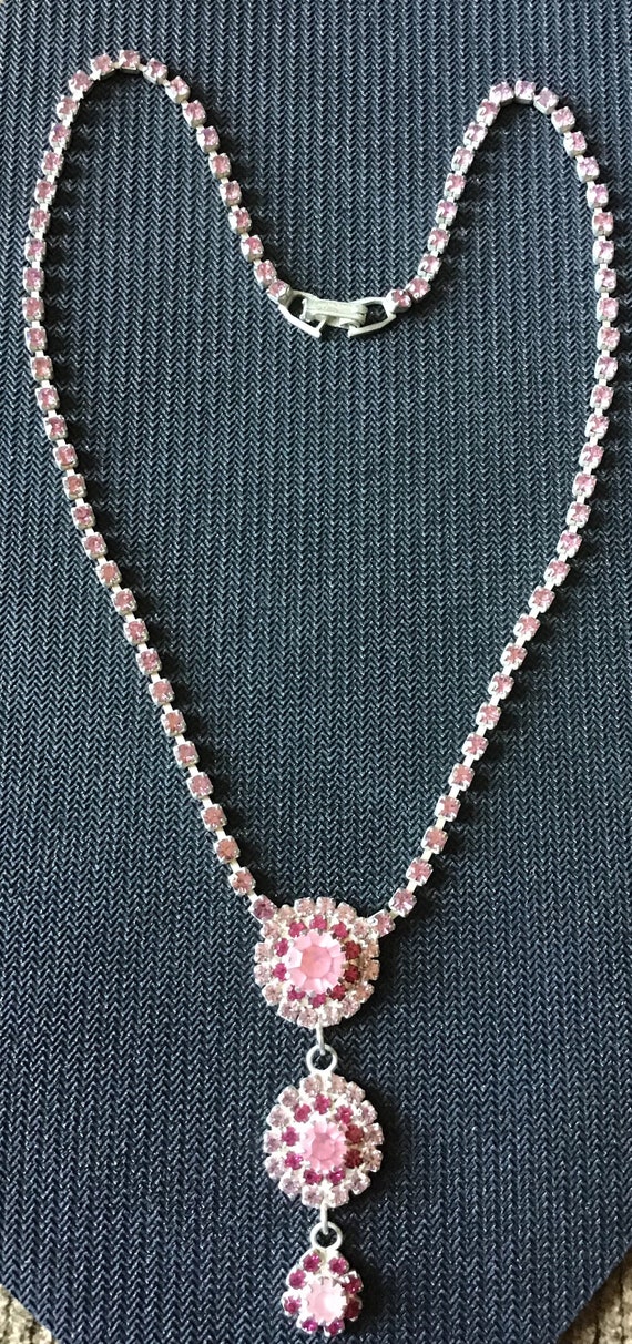 Vintage pink rhinestone necklace