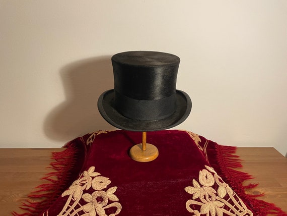 Victorian / Edwardian - High Black Silk Top Hat -… - image 1