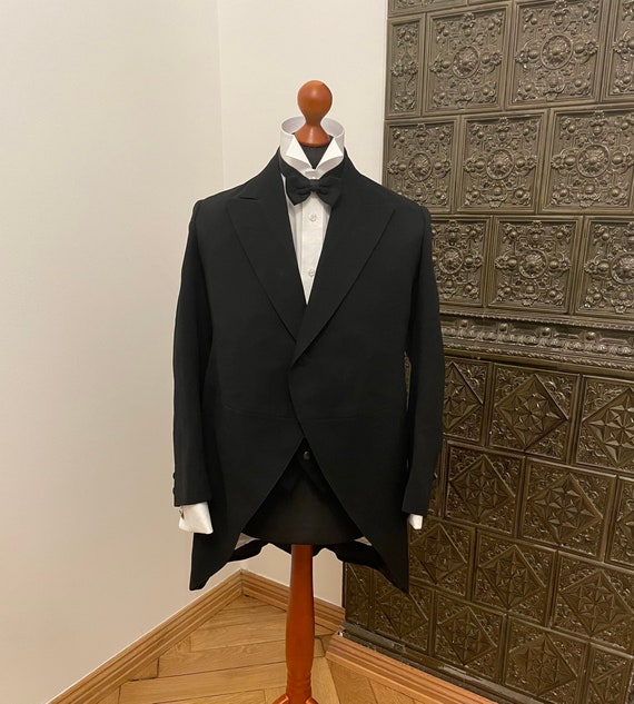 Victorian / Edwardian - Morning Coat / Cutaway wit