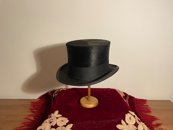 Victorian / Edwardian - High Black Silk Top Hat -… - image 2