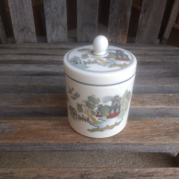 Vintage Wedgwood Bone China Lidded Condiment Jar Pattern Chinese Legend Made in England
