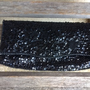 Jahrgang La Regale schwarz Perlen und Pailletten Kupplung Falten Klappe Abendtasche in Japan der amerikanischen Pailletten