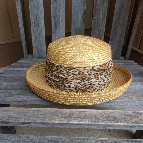 large circumference sun hat
