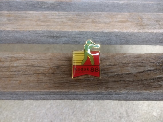 Vintage 1988 Summer Olympics Men's Boxing Pin Seo… - image 1