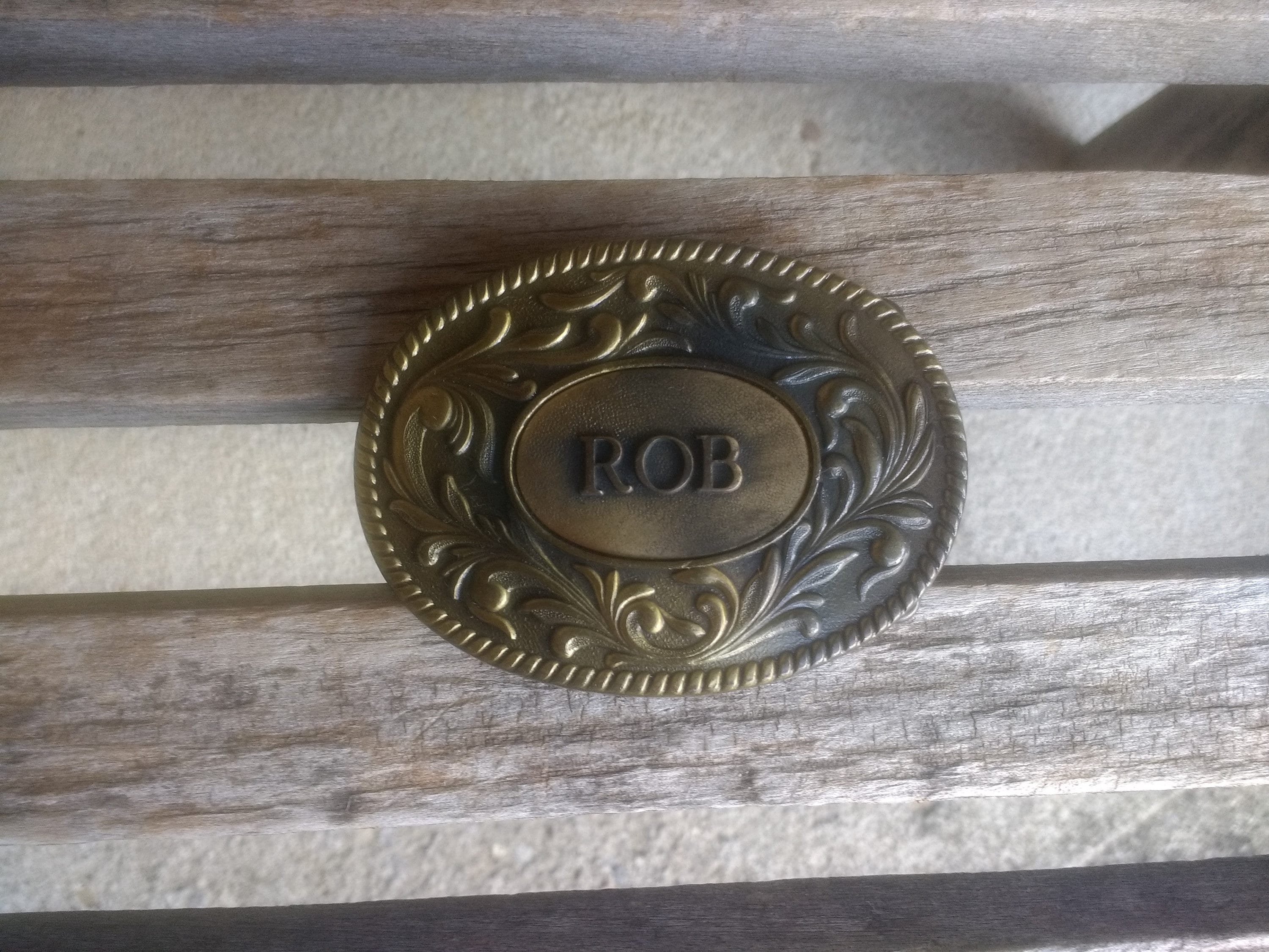 ROB Oval Embossed Metal Belt Buckle 