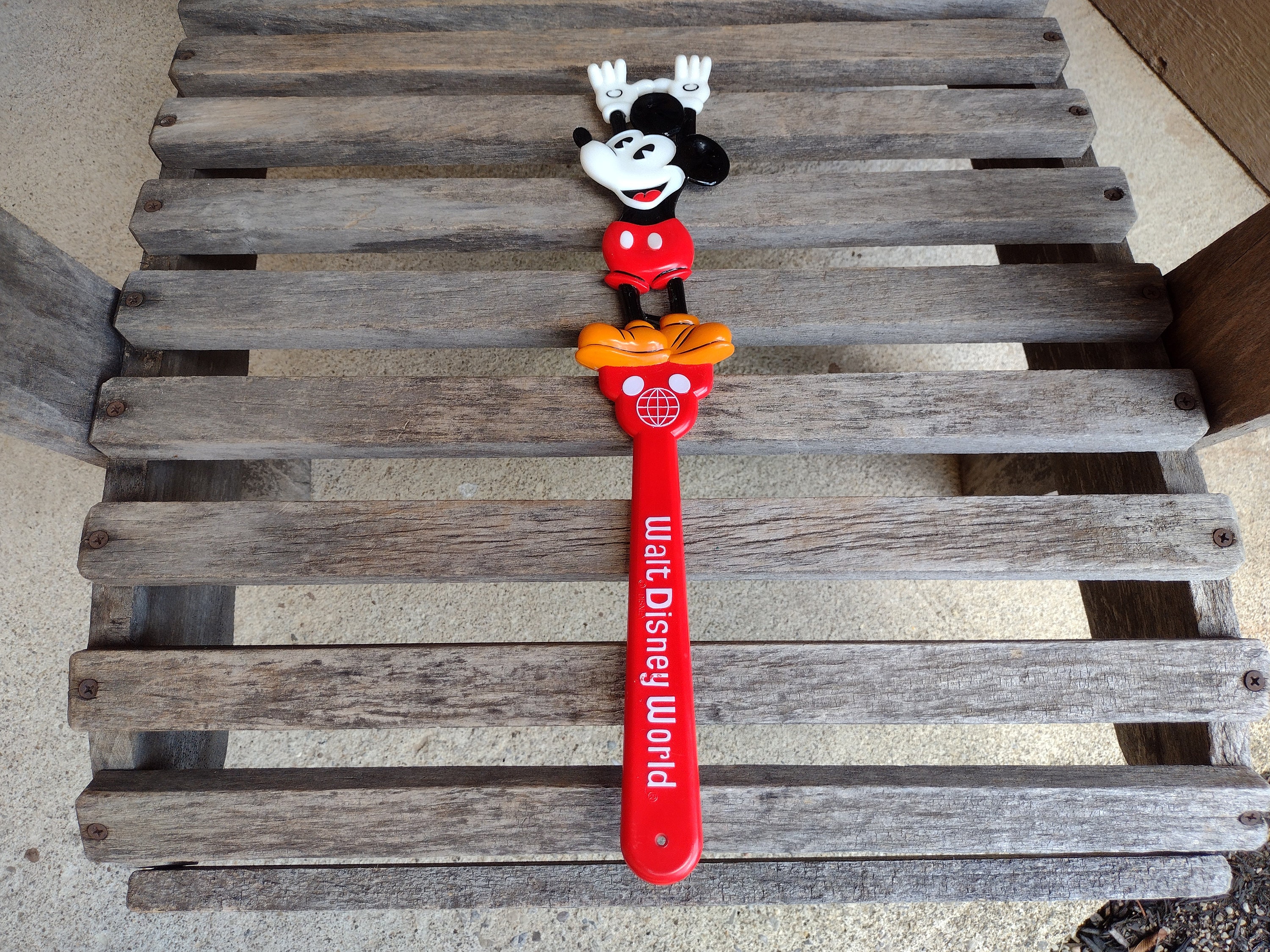 Mickey Mouse Plastic Back Scratcher Retro Vintage Disneyland Walt Disney World Souvenir