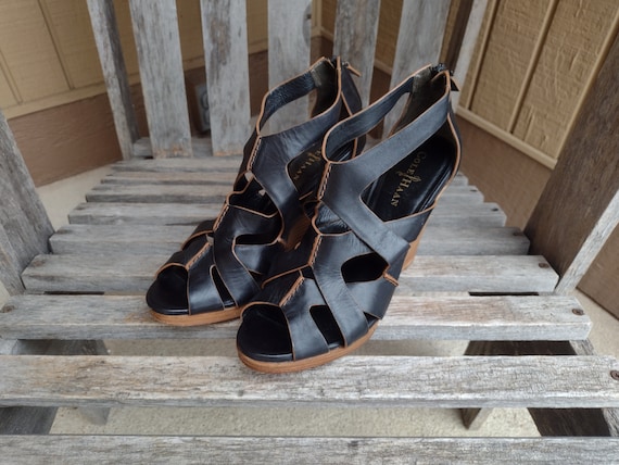 Cole haan black wedge shoes top
