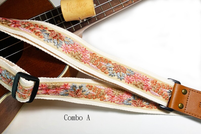 Promotional item NuovoDesign Deluxe collection 'Pizzo' fine detailsEmbroiderry ukulele strap, end pin included, vegan leather Combo A