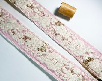 NuovoDesign Deluxe Pink 'WEDDlNG' collection Embroiddered Guitar strap, size adjustable, vegan leather