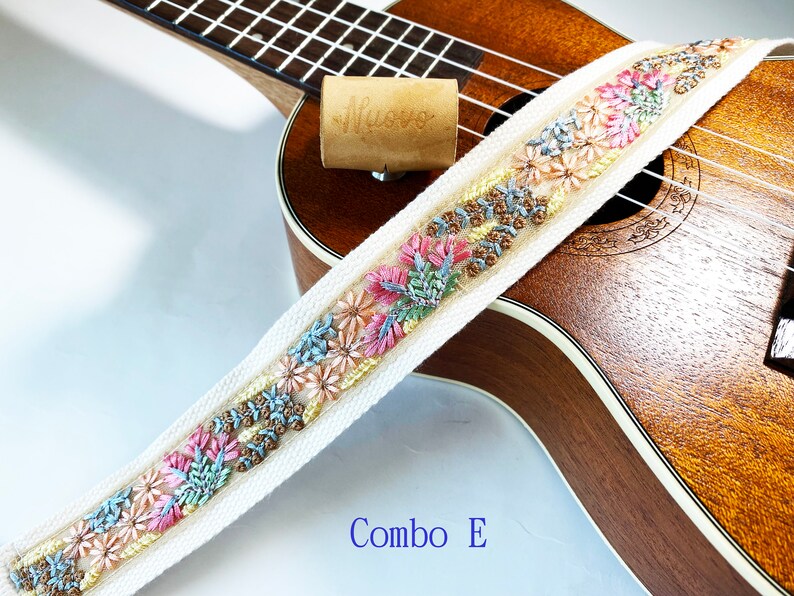 Promotional item NuovoDesign Deluxe collection 'Pizzo' fine detailsEmbroiderry ukulele strap, end pin included, vegan leather Combo E