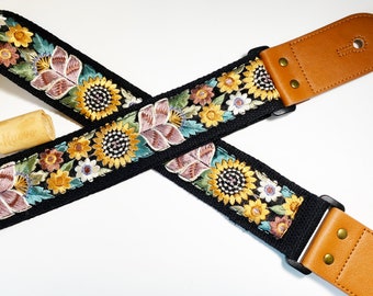 NuovoDesign Deluxe collection Sunflower FineEmbroiddered Guitar strap, size adjustable, vegan leather