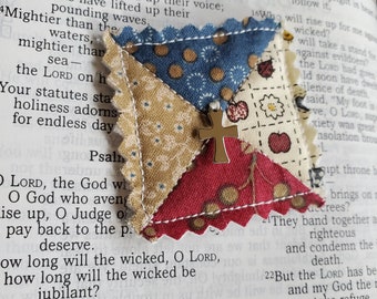 Pocket Prayer Quilt © COPYRIGHTED Poem Micro Mini Quilt Square Tiny Miniature Quilt / Sympathy Gift / Remembrance / Christian Religious Gift