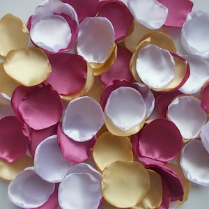 Mauve Champagne Satin Rose Petals: Hand-Cut Wedding Aisle Decoration
