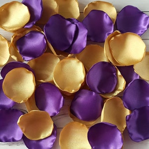 Purple Gold Satin Rose Petals, Silk Wedding Petals, Flower Petals, Violet Gold Wedding Petals, Artificial Petals for Flower Girl