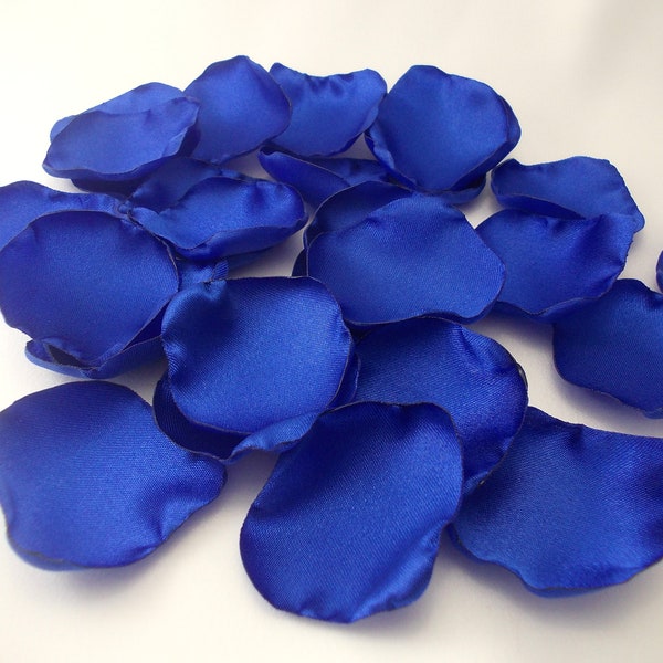 Royal Blue Satin Rose Petals , Satin Wedding Petals, Flower Petals, Flower Girl Petals, Wedding Decor, Royal Wedding, Wedding Toss