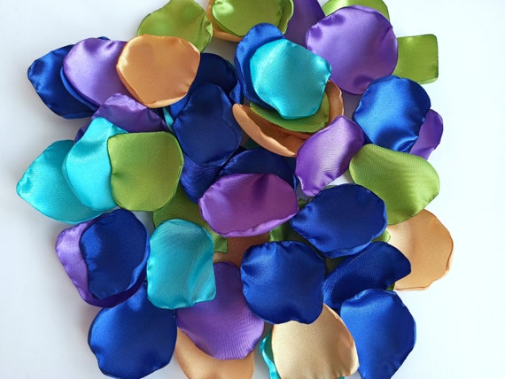 Peacock 2024 rose petals