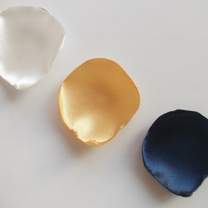 Navy Gold Light Ivory Satin Rose Petals, Silk Wedding Petals, Flower Petals, Dark Blue Gold Wedding Petals, Artificial Petals, Bridal shower image 3