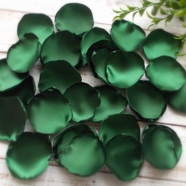 Emerald Green Petals Wedding Rose Petals, Green Flower Petals, Wedding Decorations, Emerald Table Decor, Flower Girl Petals