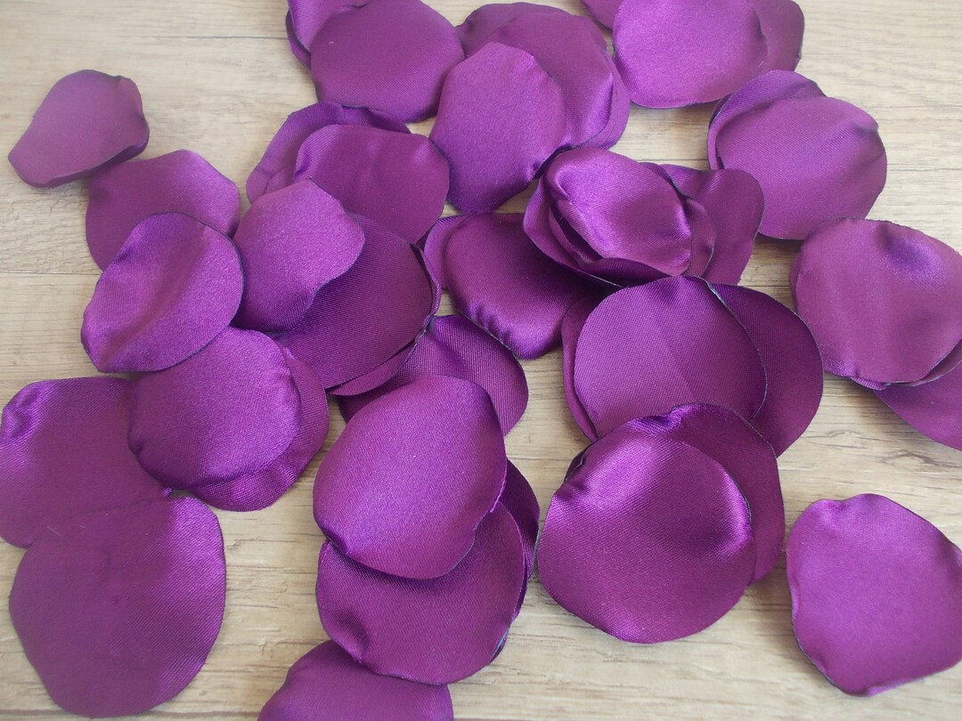 Plum Satin Rose Petals, Artificial Flower Petals for Wedding, Fabric
