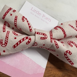 Christmas Candy Cane Bow Tie, Clip on Bow Tie, Kids Bow Tie, Christmas Bow Tie, Christmas, Fabric Bow Tie, Christmas Accessories, Kids