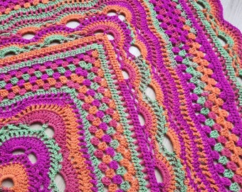 US & NL Crochet Pattern Virus Twist Shawl by Annah Haakt