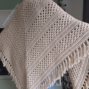 US & NL Crochet Pattern Pumpkin Pie Shawl by Annah Haakt