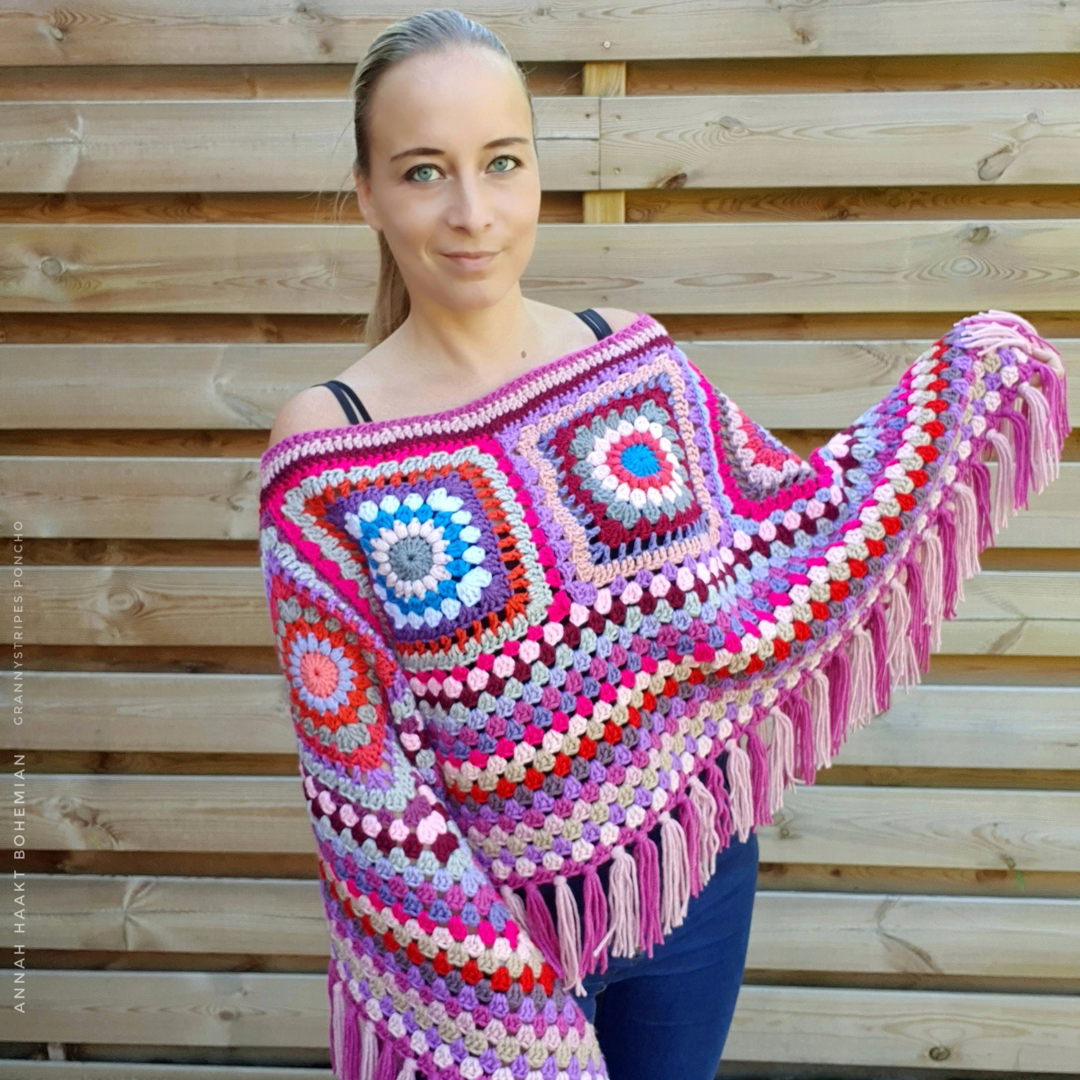 verwarring Zenuwinzinking slijtage US & NL Crochet Pattern Bohemian Grannystripes Poncho by Annah - Etsy  Nederland