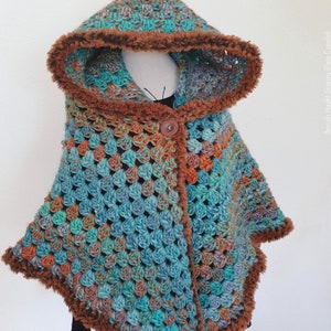 Patrón de crochet para EE. UU. y Países Bajos: capa de duendecillo abuelita |  Estilo Boho | Chal con capucha