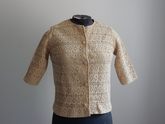 1930s sand-colored crochet cardigan