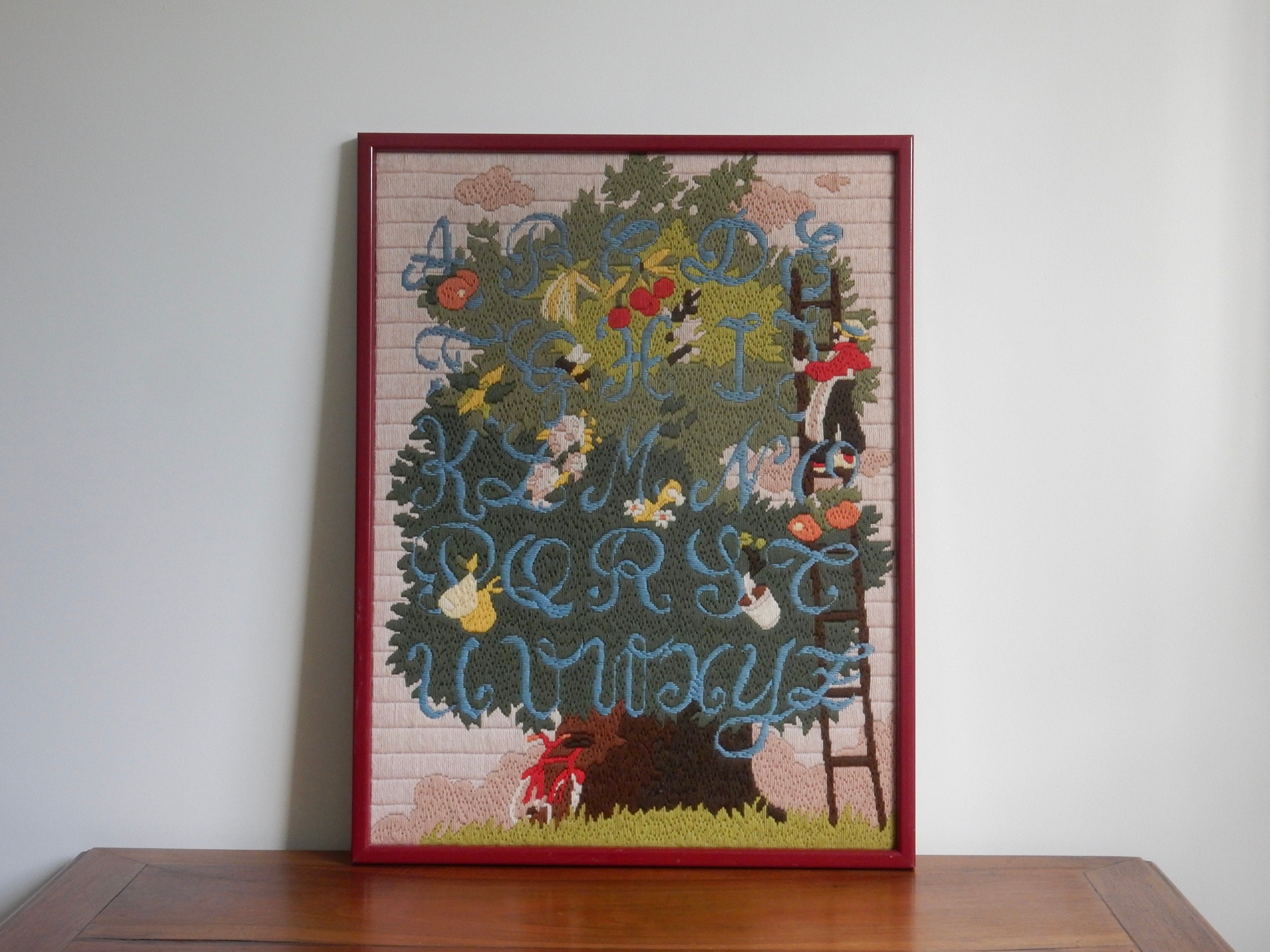 Abécédaire Canevas Brodé Fait Main/Années 80 Thème Verger