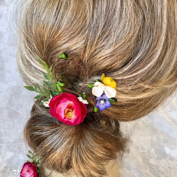 Wildflowers hair pin,pink posy,purple white and yellow,spring hair pin,pink and green,magenta,fuchsia,spring flowers,meadow flowers hairpin