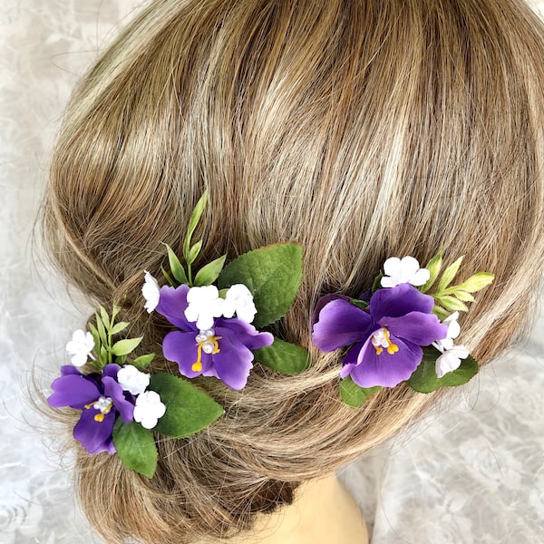 Flower hair pin,purple violet,white and purple hair pins,flower girl hair accessory,Wisconsin state flower,violet flowers,wildflower hairpin