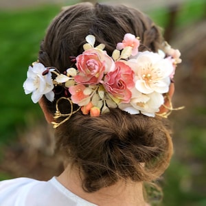 Coral bridal hair piece ,champagne rose,ivory,romantic rose vine,blush flower hair clip,gold and peach,ivory and gold,blush pearl hair clip