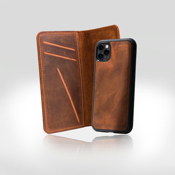 Portefeuille en cuir monogrammé pour iPhone, support magnétique pour téléphone, Portefeuille en cuir effet vieilli personnalisé pour iPhone 6/7/8 et plus X XS 11 12 | McLean Maho