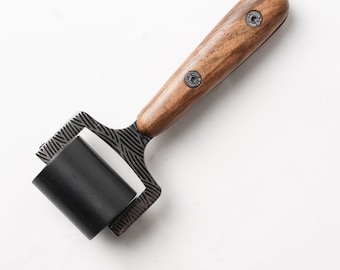Rouleau à bords pressés en cuir | Rouleau en cuir | Moyenne | Outils d'artisanat du cuir